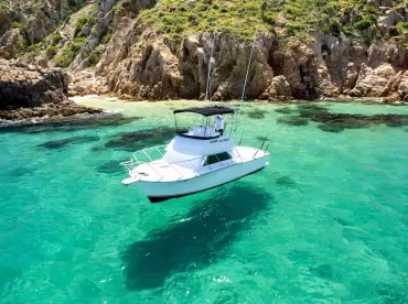 Cabo Sportfishing Crew - Reel Tequila