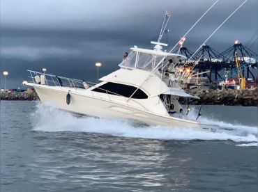 Megafishing Beach