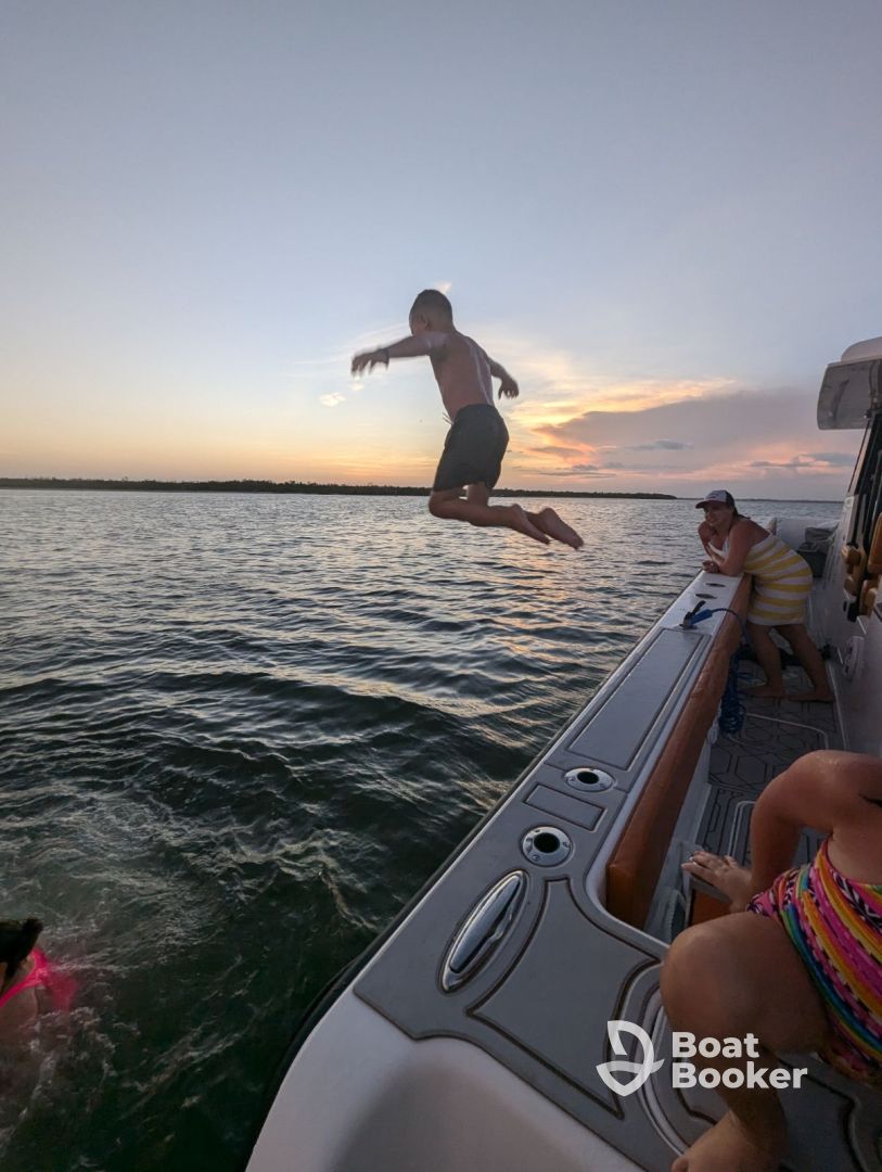 Cape Coral Boating with Blind Date Charters