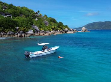 Zenero Boat Charter