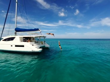 Clicquot Yacht – Private All Inclusive