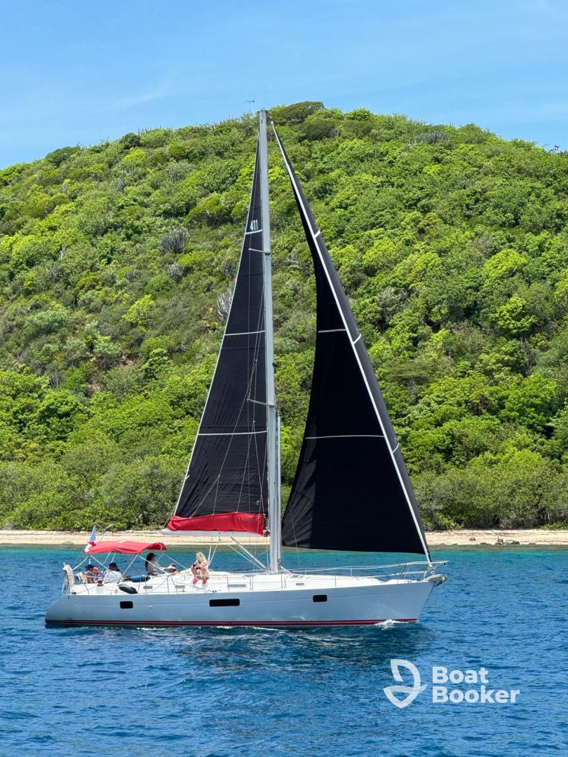 Karibe Sailing & Snorkeling Tours