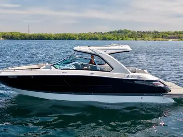 35FT FOUR WINNS FOR UP TO 8 GUEST