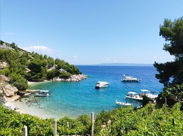 Coral Motor Yachts – Explore Adriatic