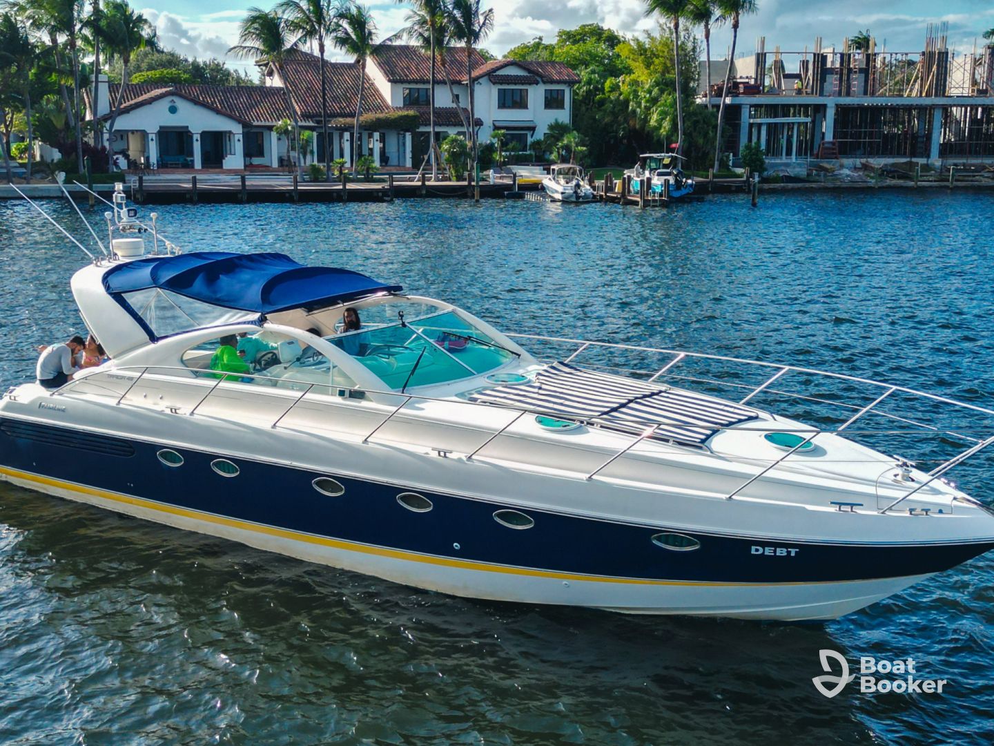 Flamingo Yacht Charters - Fairline