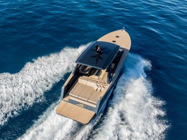Sparus Boats - Luxury Motor Yacht Colnago 45
