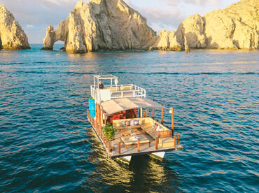 BARTA 36': GROUP GETAWAY WITH WATER TOYS- 20P