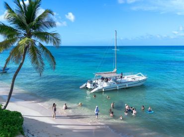 Boat Trips Club (Punta Cana) – 60ft Catamaran