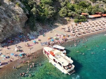 Una Travel – Double Deck Cruiser