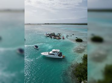 Caicos Lifestyle Yacht Charters