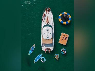 Vancouver Luxury Charters