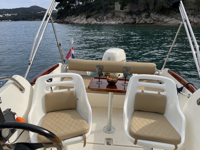 Listing image 1082138