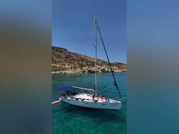 Private Sailing Yacht Charter – Pura Vida