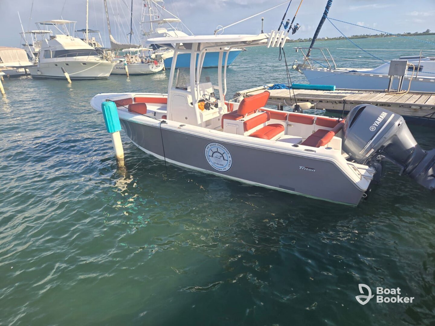 Aquatic PR Boat Charter & Rent