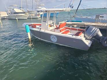 Aquatic PR Boat Charter & Rent
