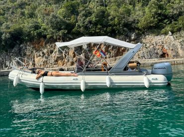 Boka Boat Charter