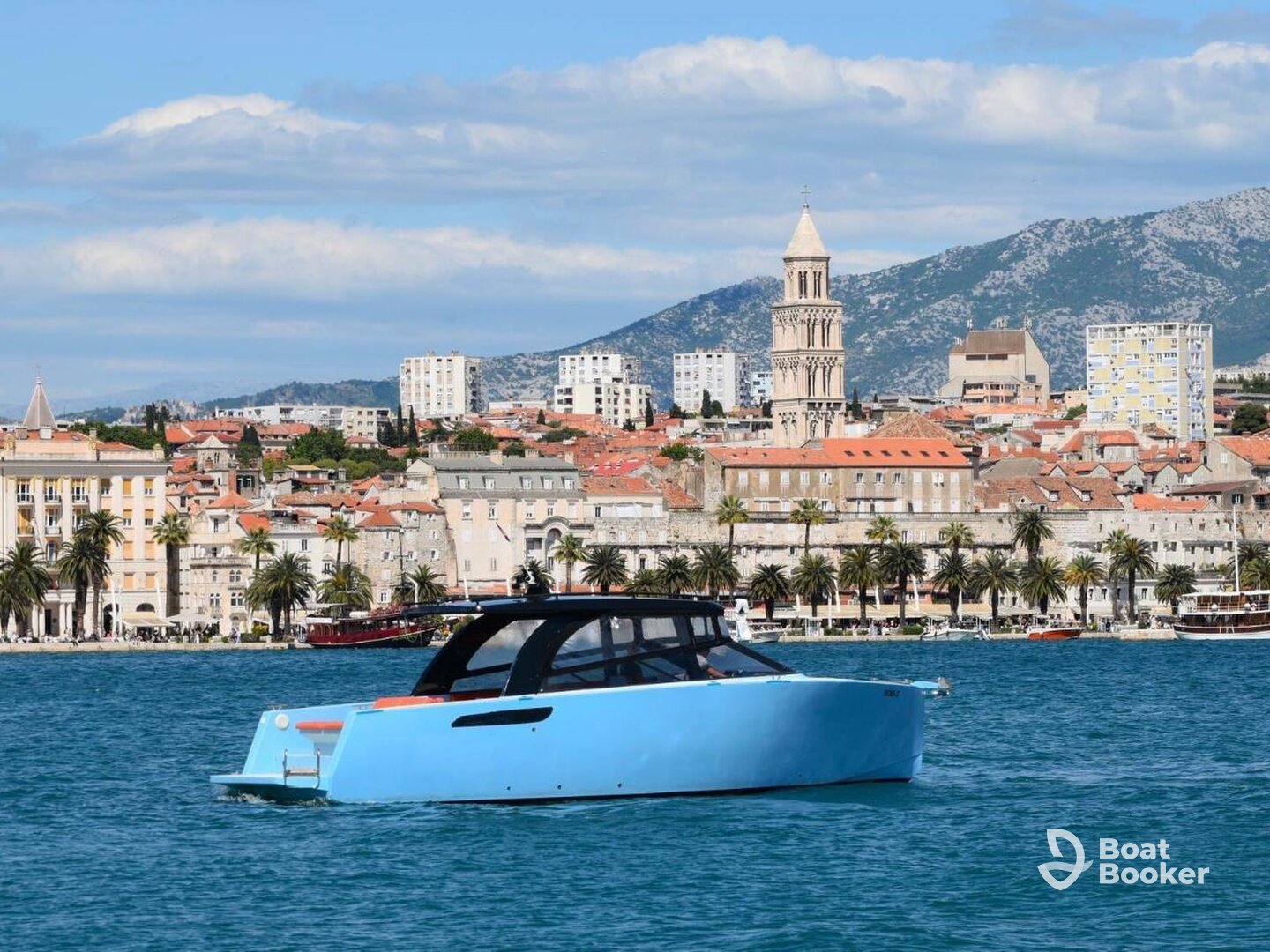 Gariful Yacht Charter – Colnago 35