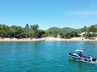 Magnetic Island Fishing & Sightseeing Charter