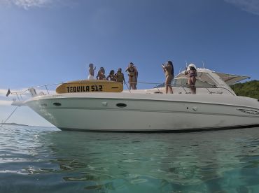 Playero Charters LLC – 46' Sea Ray Sundancer