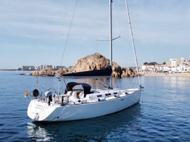 Private sailing trip with Blue Med Charter