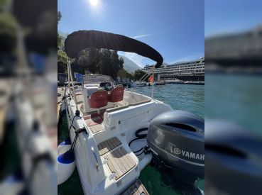 Aquaholic Speedboat Tours