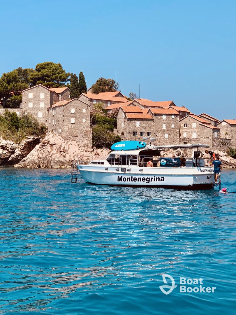 Montenegrina Yacht Rental in Bar