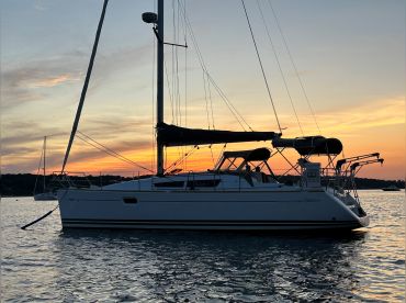 Windward Sailing Charters