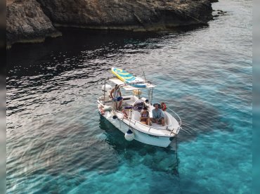 CominoPlus Boat Charters – Experience Comino