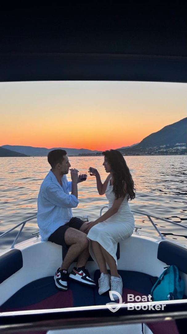 Kotor Vip Boat Tours – Blue Cave