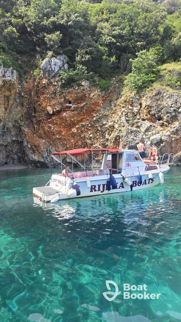ML AQUATICS – Boat Nika
