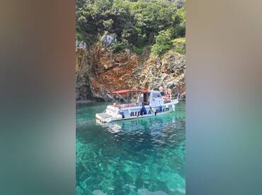 ML AQUATICS – Boat Nika