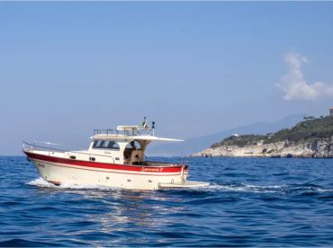 Relaxing Day In Capri,visit grotto and swim