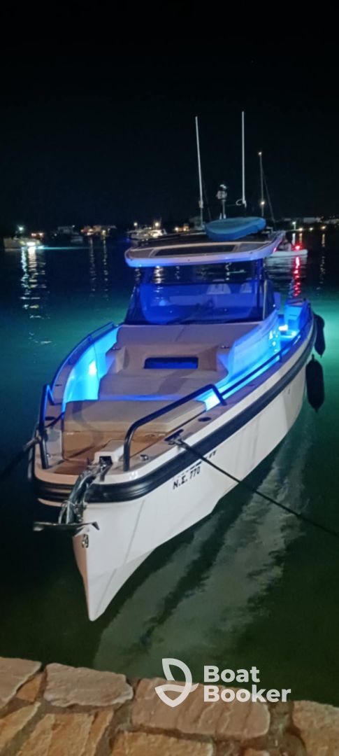 Parou Cruises
