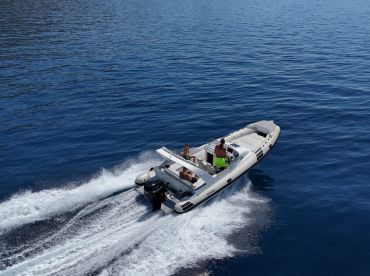 Speedboat Lana Omis