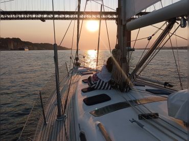 Lisbon Day and Sunset Boat Tours