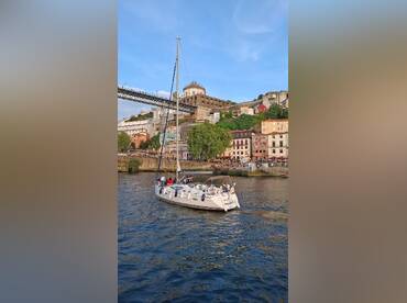Porto by Sea: Intimate Sunset & Port Wine