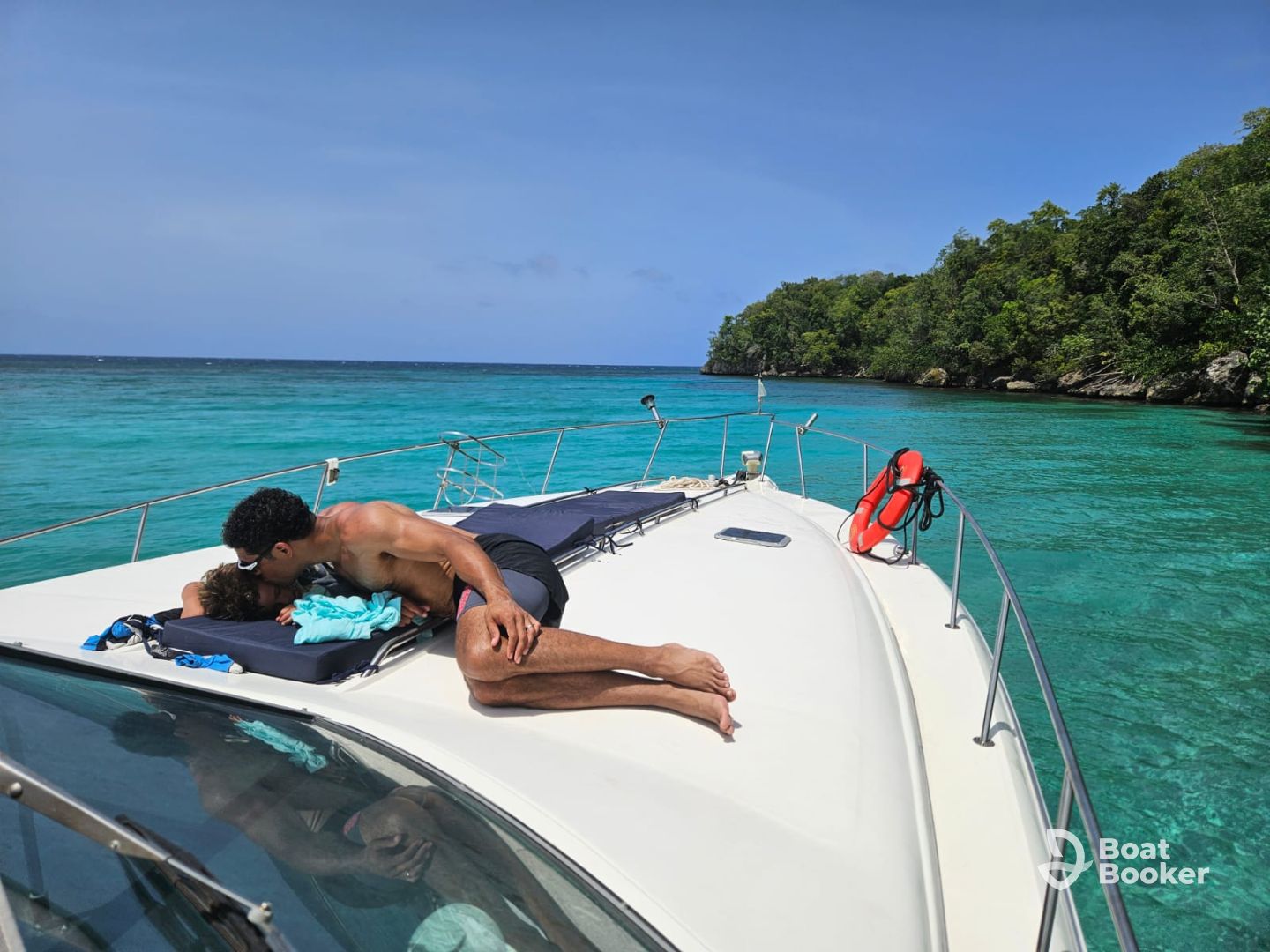 Fredam-Private 42ft Luxury Yacht (Ocho Rios)