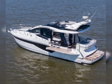 SPECIAL 4 HRS $3200 53' LUXURY YACHT