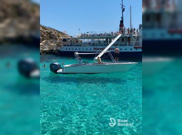 Malta Speedboat Charter – Julea M