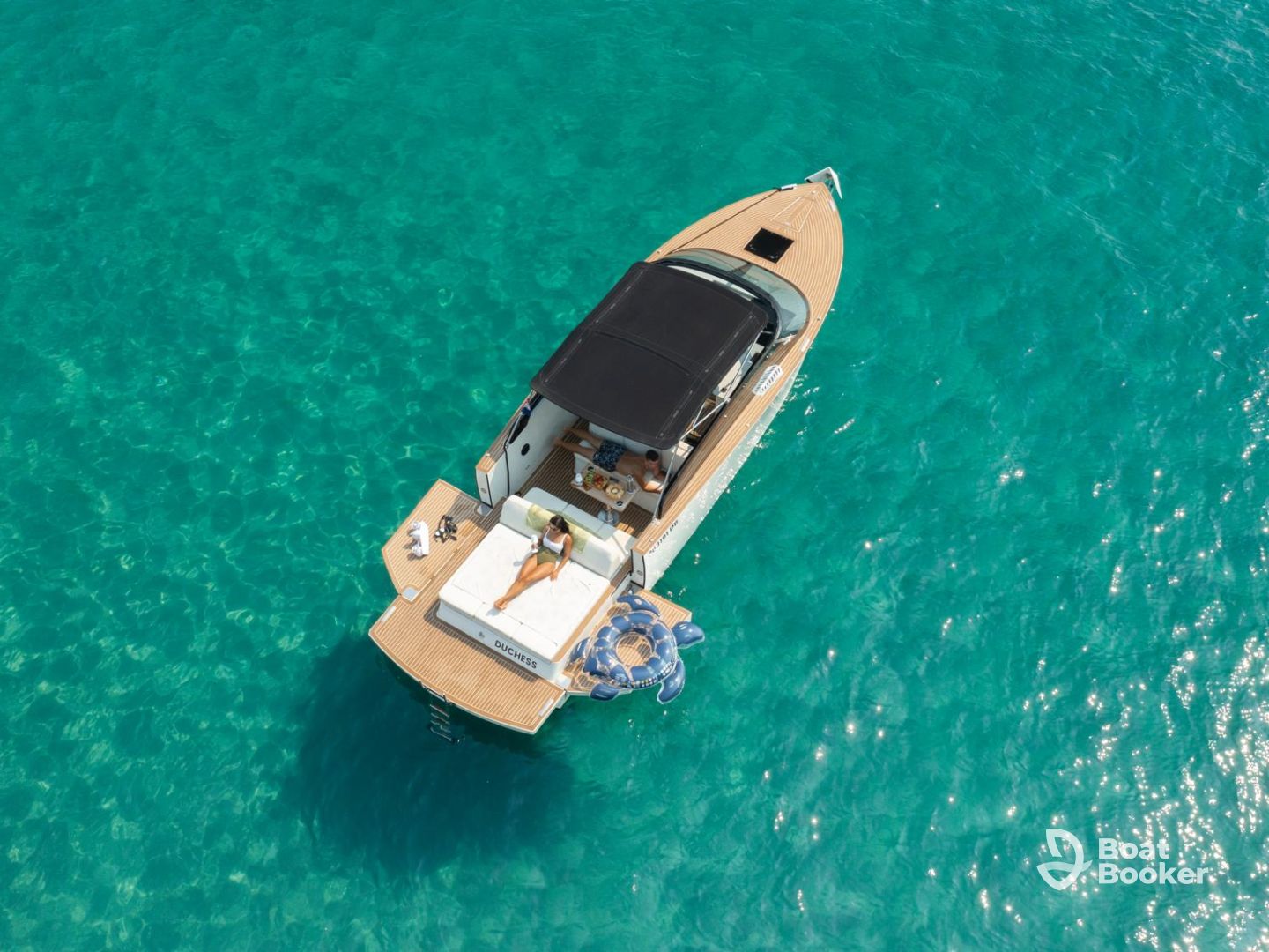 Axiom Yachting Hvar – 33’ Wings