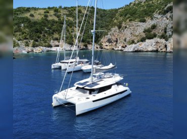 Easy Yacht Charters