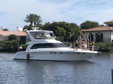 Diamond D Yacht – Sea Ray 52 Sedan