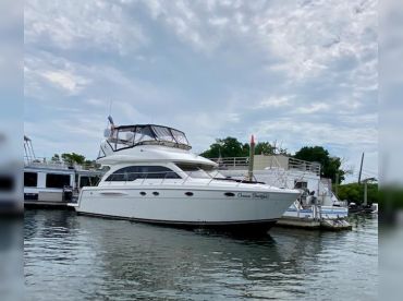 Ocean Breeze Yacht Rental llC