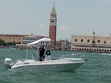 Emy Experiences Tours North lagoon or South