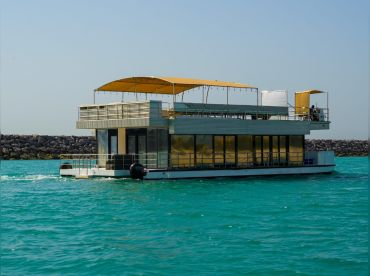 Book Boat Yachts and Boats Cruising