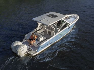 Dancing Queen Boat Charter