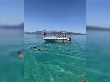 Daily and Half day boat Tours Ksamil2