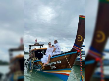 Luxuary Longtail Boat Island Hopping