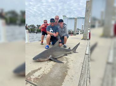Reef Wrecker Fishing Charters
