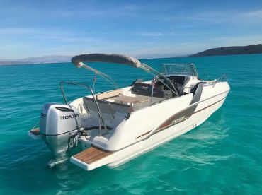Leo Boat – Cannes to Lerins Islands Boat Tour